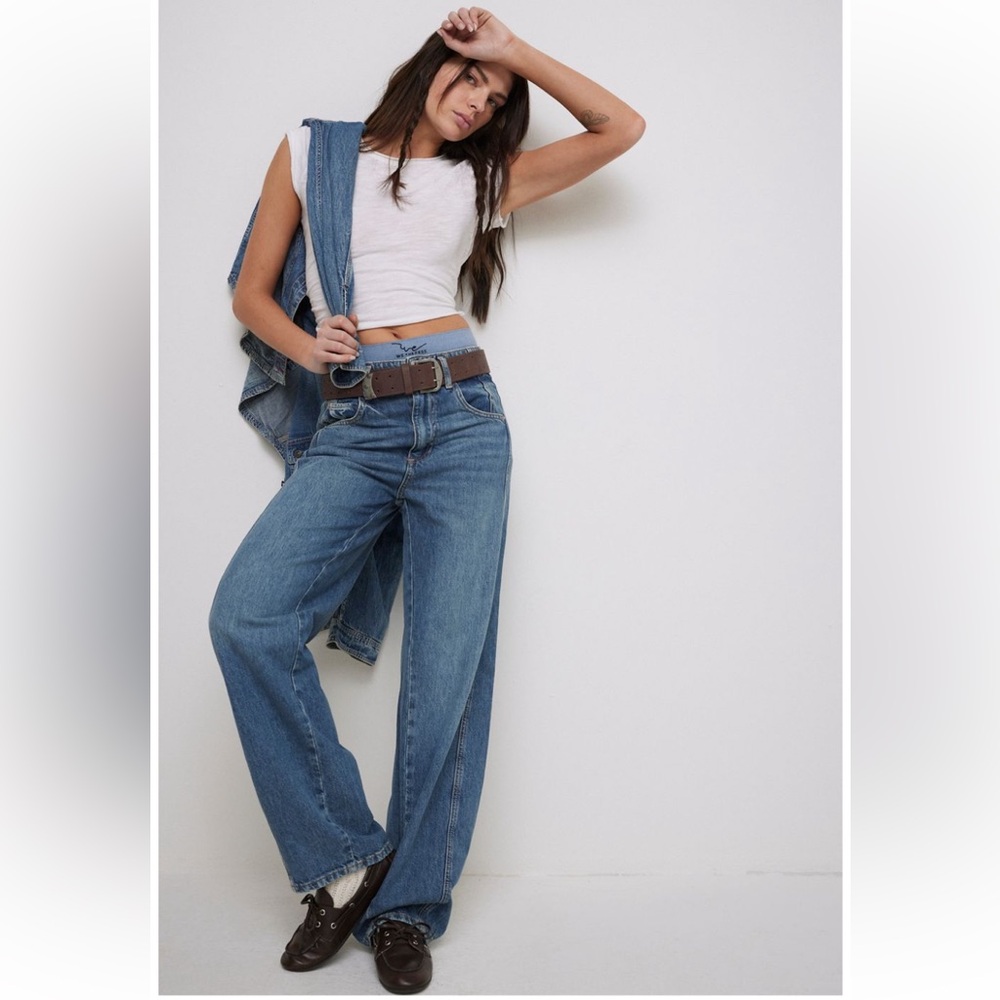 EUC We The Free Aster Straight-Leg Jeans 28 - runs like a 26